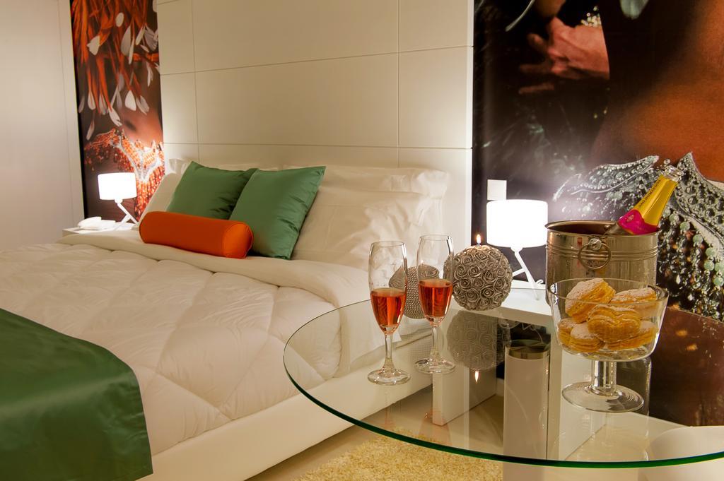 Vinyl M Hotel - Adults Only Меальяда Екстер'єр фото